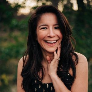 Meet your Posher, Monica